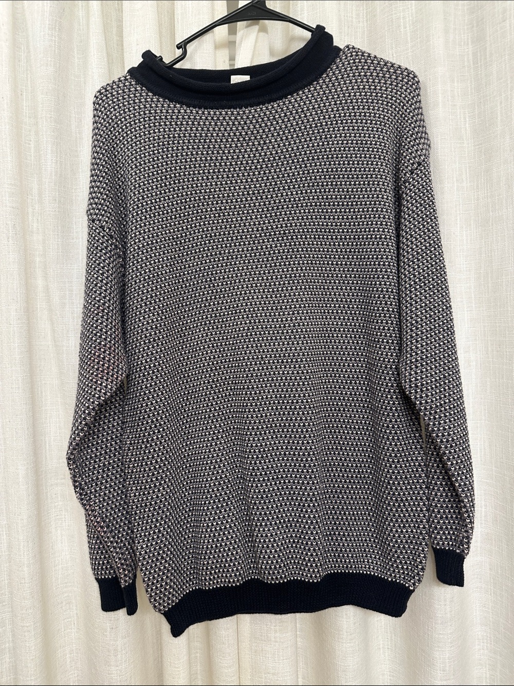 VINTAGE Ann Taylor Navy and White Rolled Neck Sweater